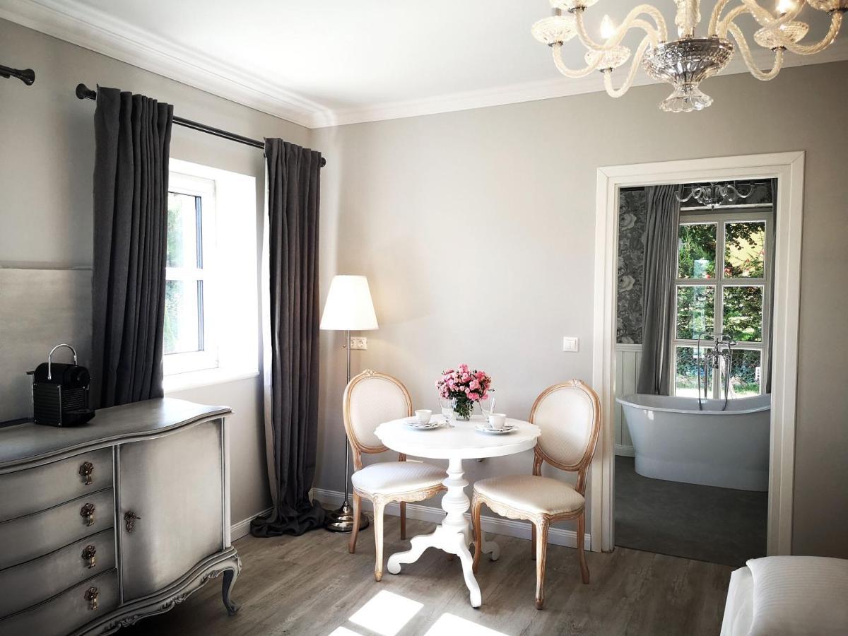 Villa Tilia Vaszoly ภายนอก รูปภาพ